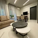 Apartamento Aprilia Luxury