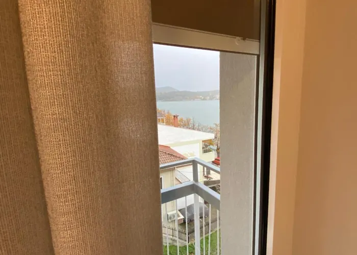 Aprilia Luxury Apartment *